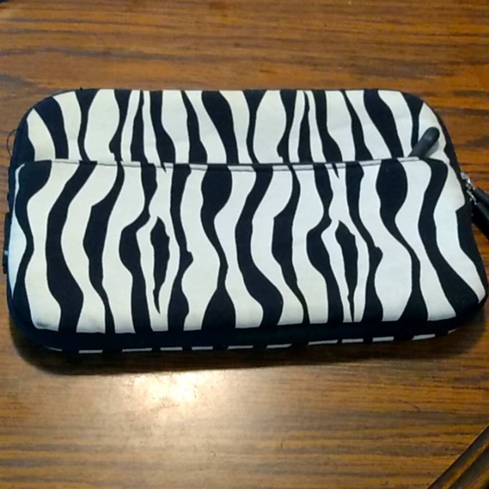 Travel bag